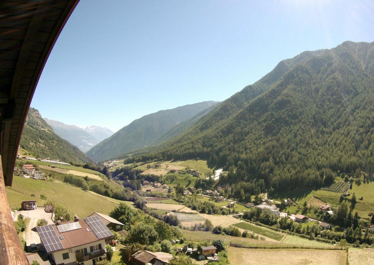 Alpenrose Aparthotel Martell Exteriör bild